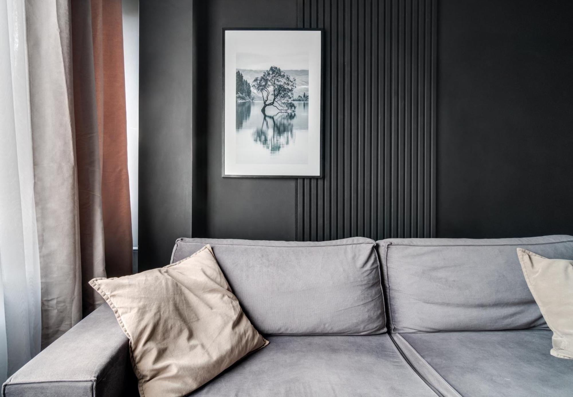 Blacknight Apartment - Self Check-In 24H ヴロツワフ エクステリア 写真